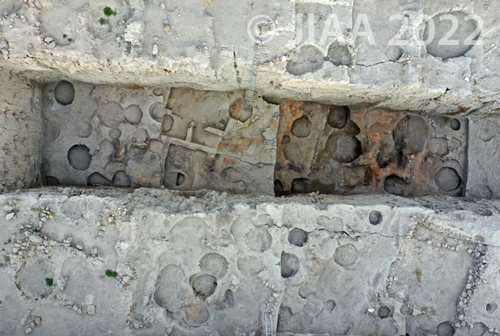 写真5：北区 前期青銅器時代 III,IV,V区［クリックで拡大］